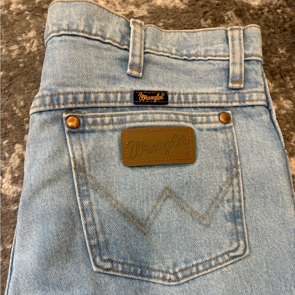 Wrangler cowboy cut slim fit jeans 32x34 Never worn